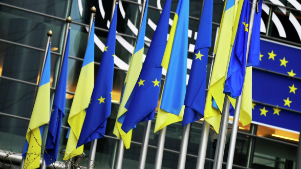ЕС отказался принимать Украину в ускоренном режиме